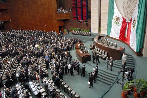 Los jaloneos en la cámara de diputados