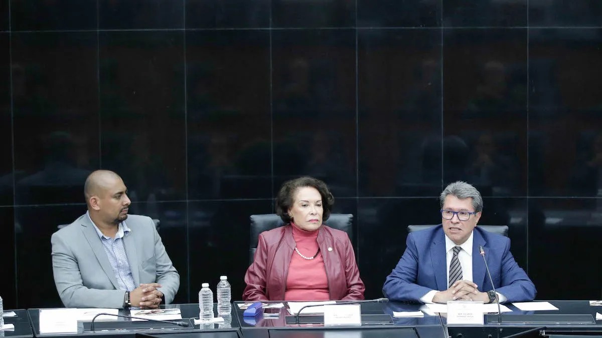 Gobierno pierde más con prohibición a vapeadores: Roberto Moya